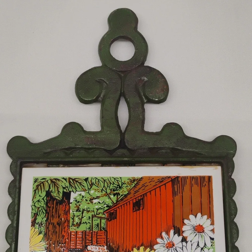 Vintage MCM Cherry Black Cast Iron Tile Trivet Water Wheel Daisies Retro Kitchen